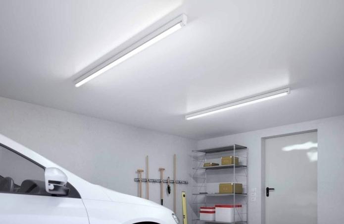 Własnoręczne wykonanie oświetlenia garażu
