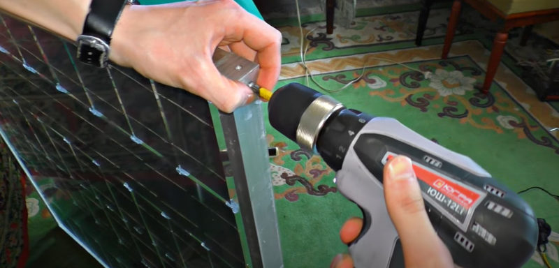 How to make a solar panel at home