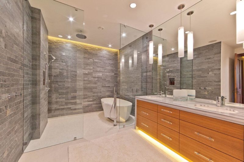 Which bathroom light is best for you?