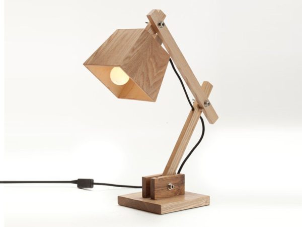 Lampe de bureau DIY - Instructions détaillées