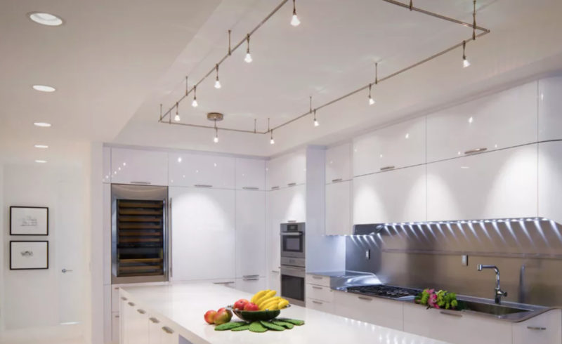Jak wykonać instalację oświetleniową w kuchni - rozmieszczenie opraw oświetleniowych